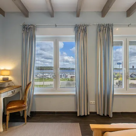 Haus Seepanorama - Marina Mucheln