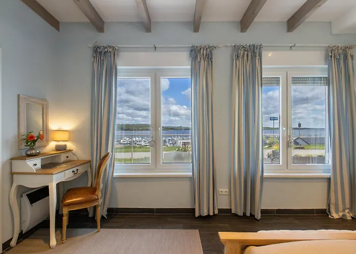 Haus Seepanorama - Marina Mucheln